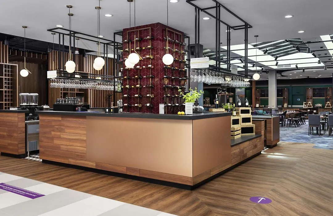 Mercure Warszawa Ursus Station-1